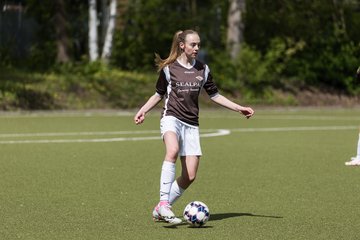 Bild 114 - F Komet Blankenese - VfL Pinneberg : Ergebnis: 6:1